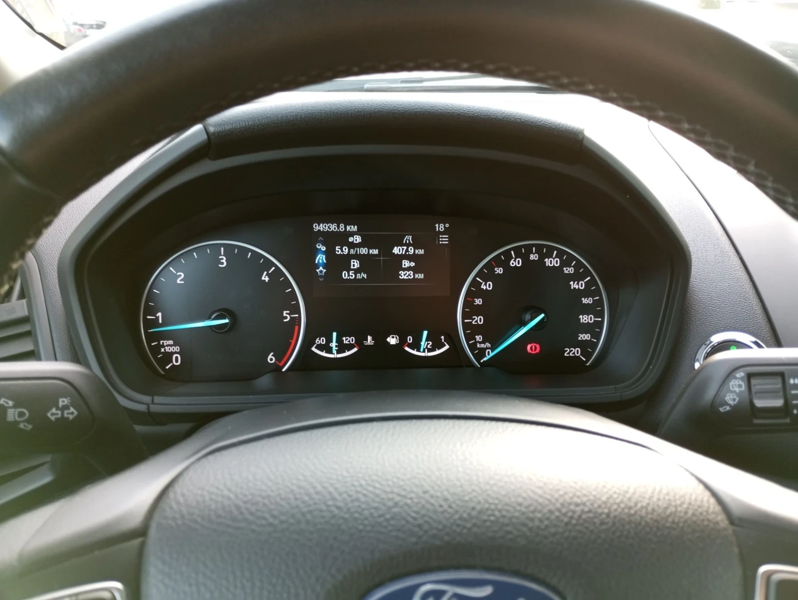 Ford EcoSport 1.5TDCI - изображение 10