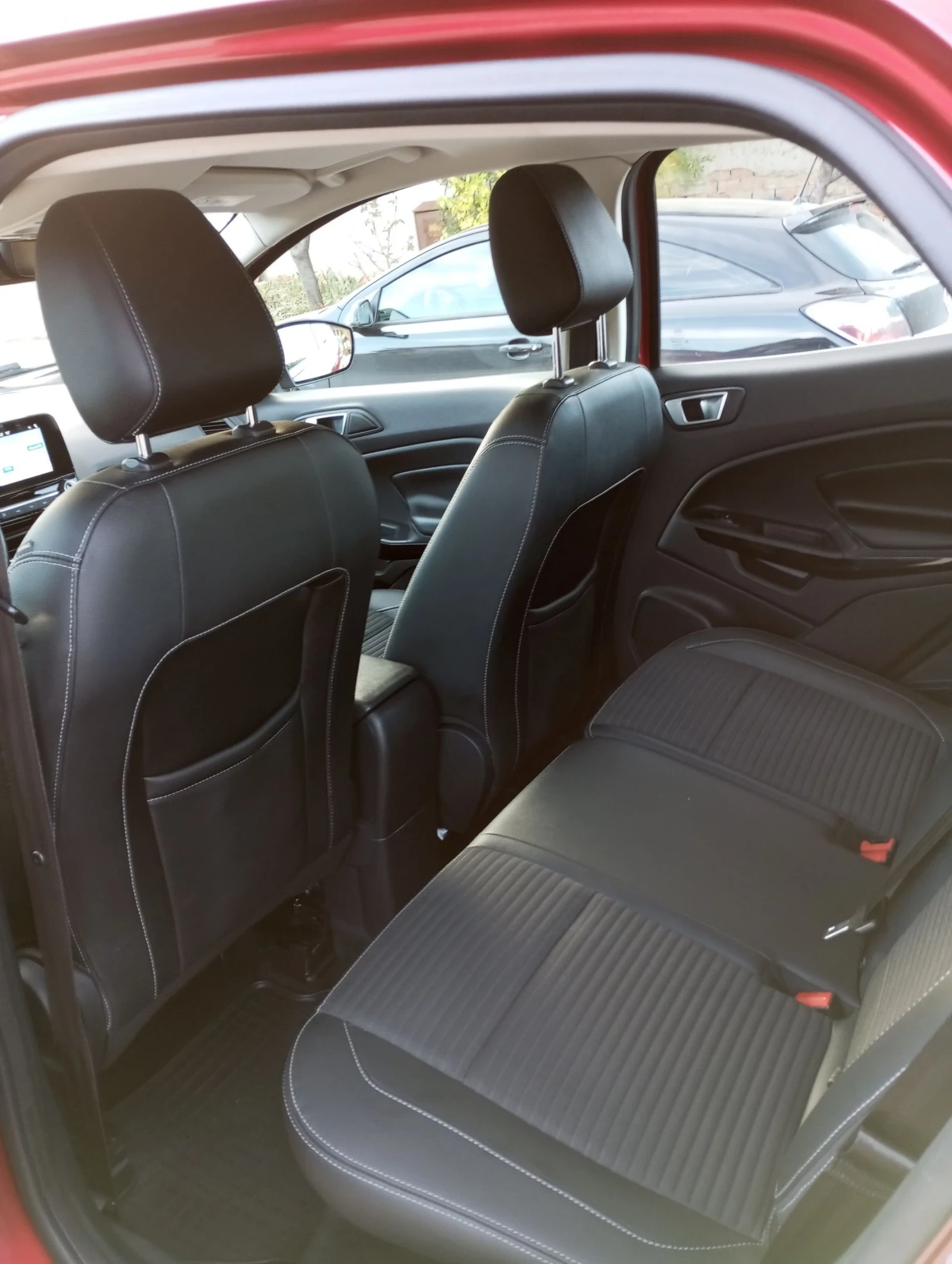 Ford EcoSport 1.5TDCI - изображение 8