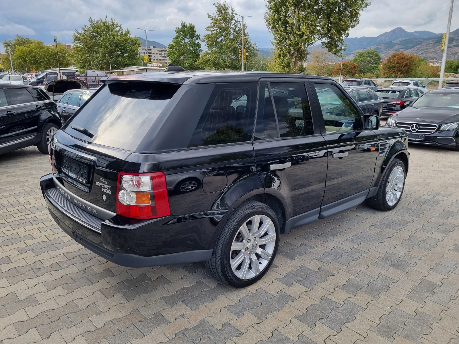 Land Rover Range Rover Sport HSE 2.7D-190ps 4x4 АВТОМАТИК  - изображение 6