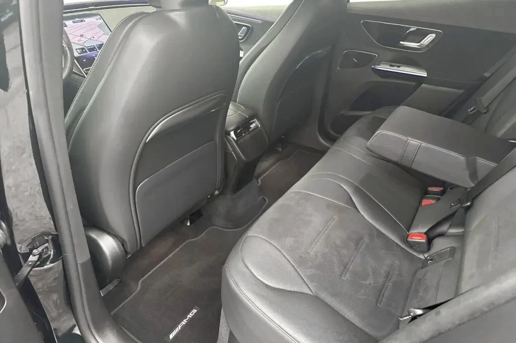 Mercedes-Benz EQE 350 4Matic AMG Line - изображение 9