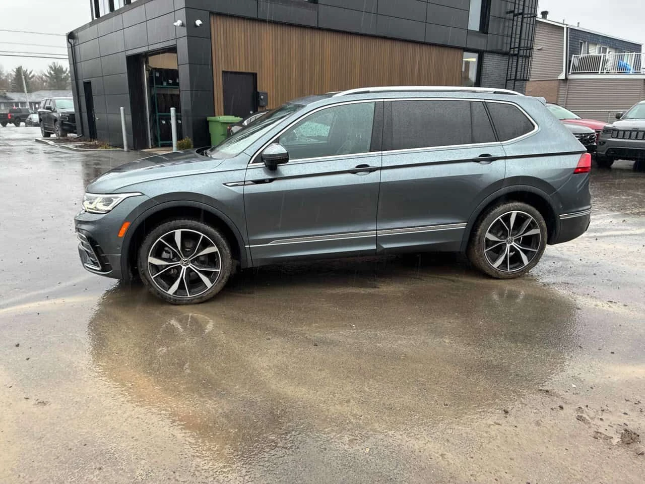 VW Tiguan Highline R Line /FENDER/360/���������/�������  | Mobile.bg � ����������� 2