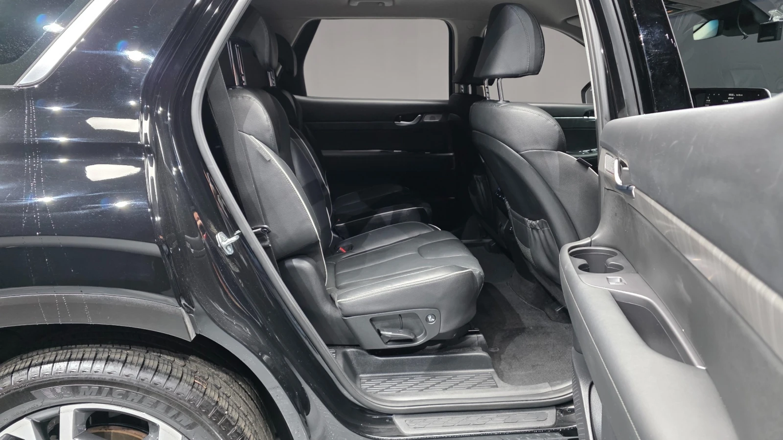 Hyundai Palisade PRESTIGE* FULL, снимка 13 - Автомобили и джипове - 55102919