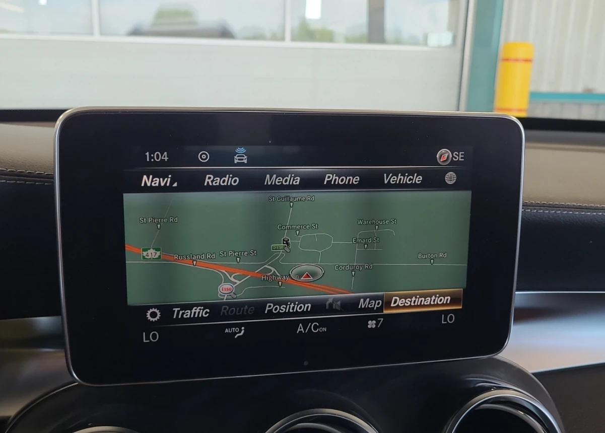 Mercedes-Benz GLC 43 AMG 69k km* 4MATIC* Burmerster* Камера* Пано* ПЕРФЕКТН, снимка 10 - Автомобили и джипове - 55211075