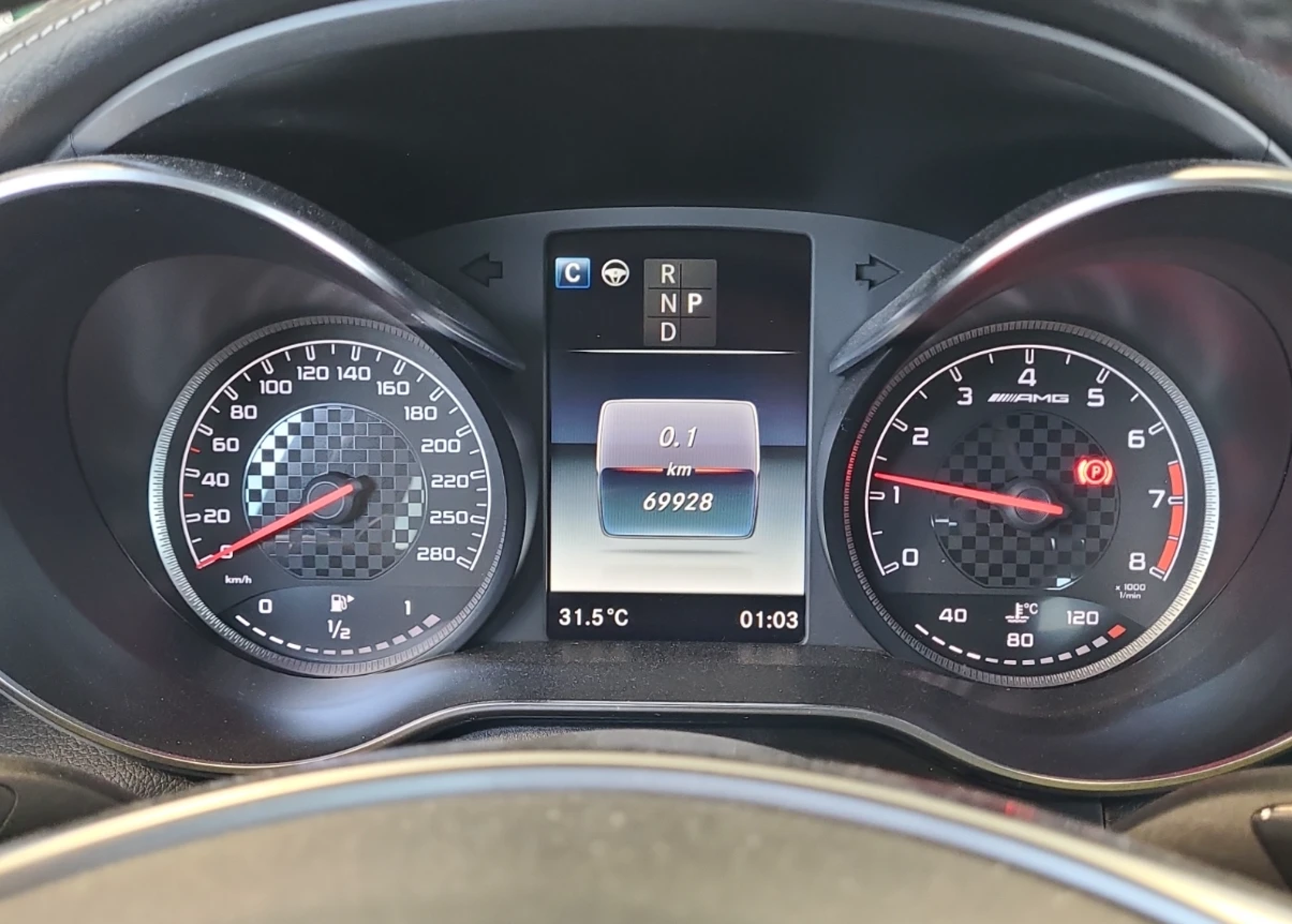 Mercedes-Benz GLC 43 AMG 69k km* 4MATIC* Burmerster* Камера* Пано* ПЕРФЕКТН, снимка 9 - Автомобили и джипове - 55211075