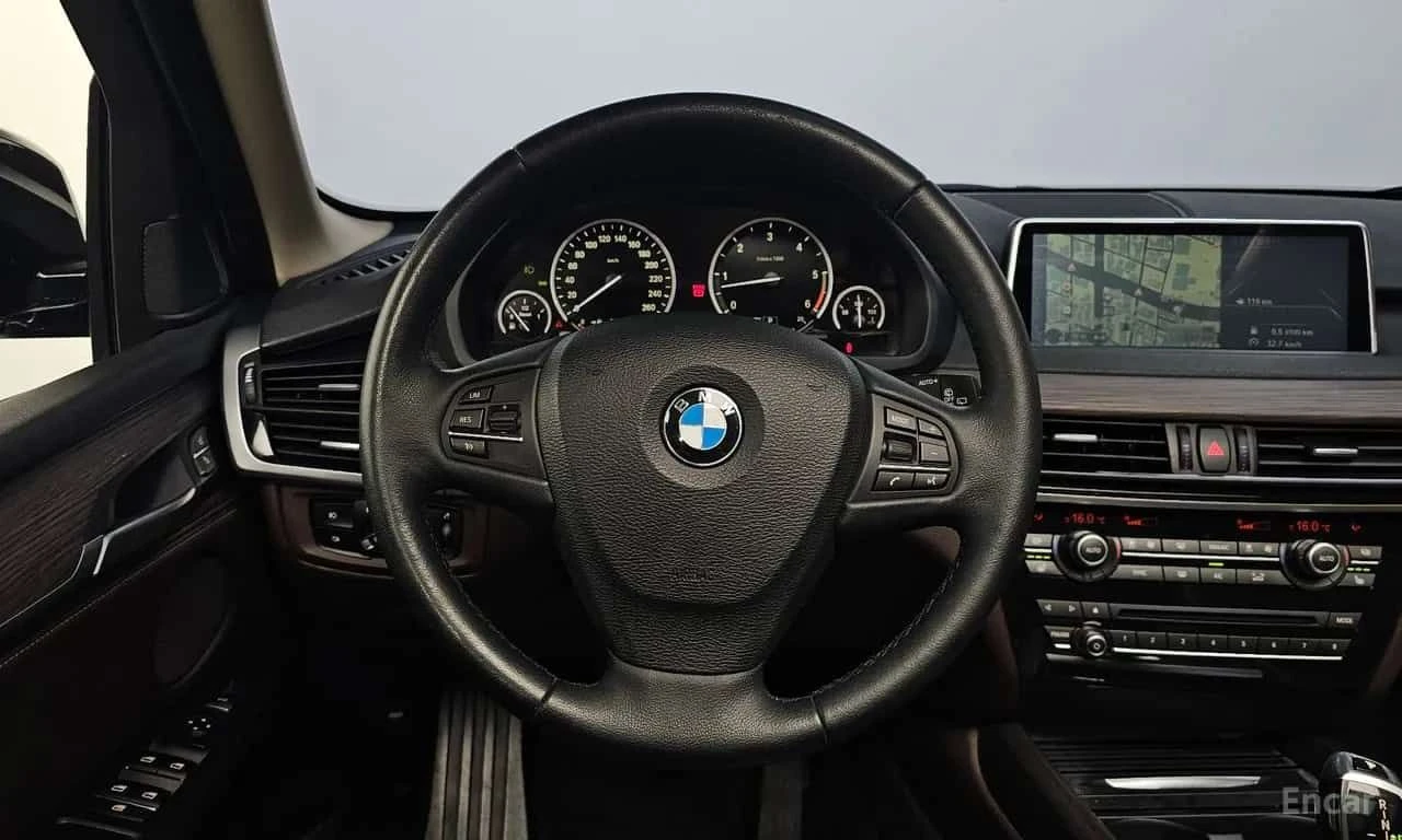 BMW X5 * xDrive 30d * CARFAX * ОПЦИЯ ЗА ФИНАНСИРАНЕ, снимка 12 - Автомобили и джипове - 55558695
