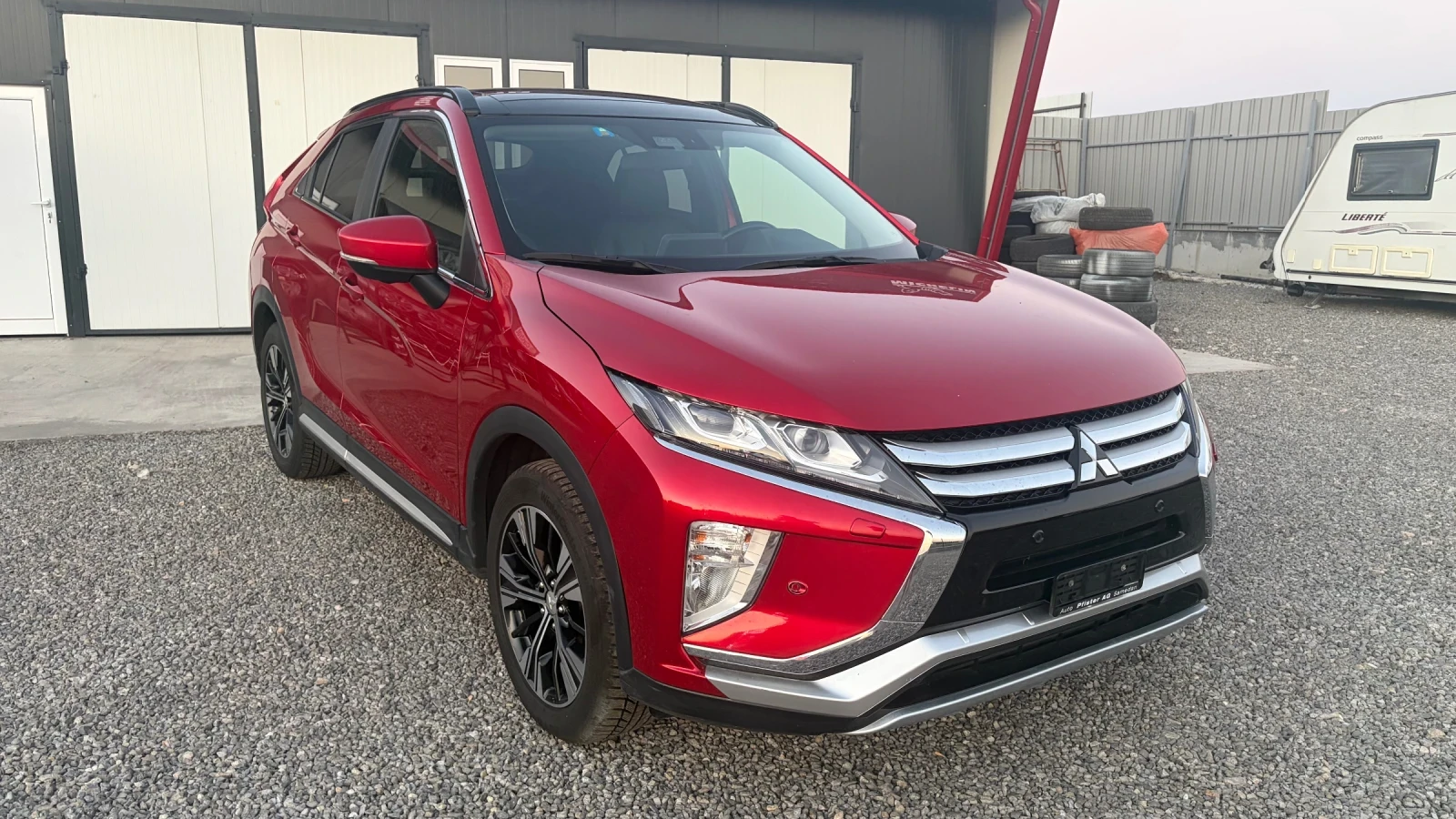 Mitsubishi Eclipse Cross 1.5i* 163hp* 4x4* FULL, снимка 3 - Автомобили и джипове - 55642947