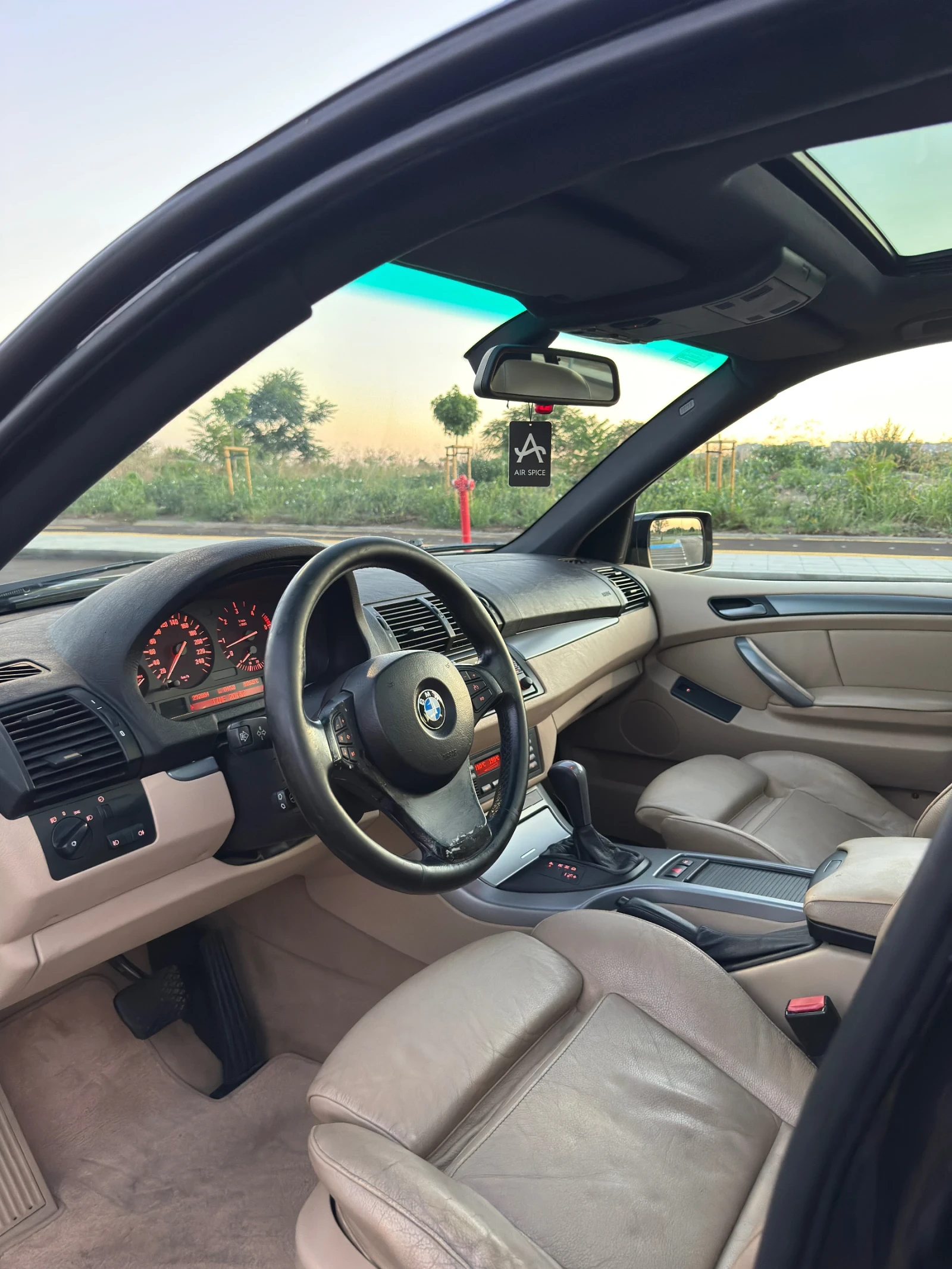 BMW X5, снимка 13 - Автомобили и джипове - 55655927
