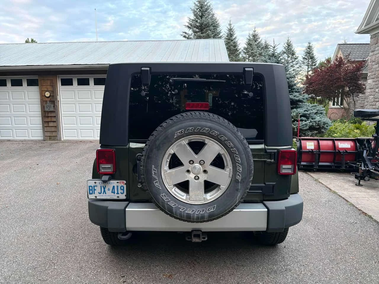 Jeep Wrangler * Sahara * АВТОКРЕДИТ БЕЗ ПЪРВОНАЧАЛНА ВНОСКА* , снимка 4 - Автомобили и джипове - 55713224