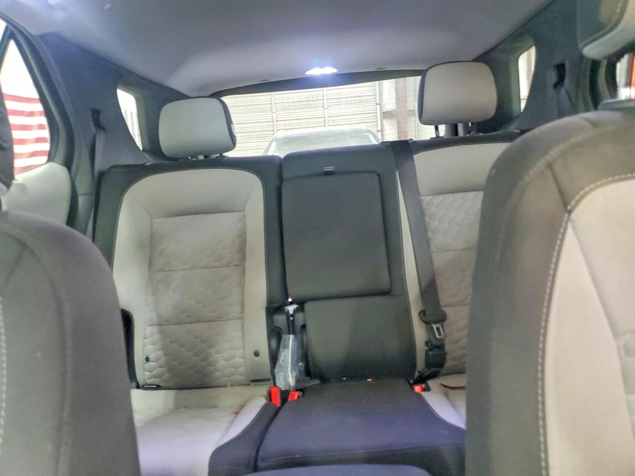 Chevrolet Equinox 1.5l Ls, снимка 10 - Автомобили и джипове - 56075802