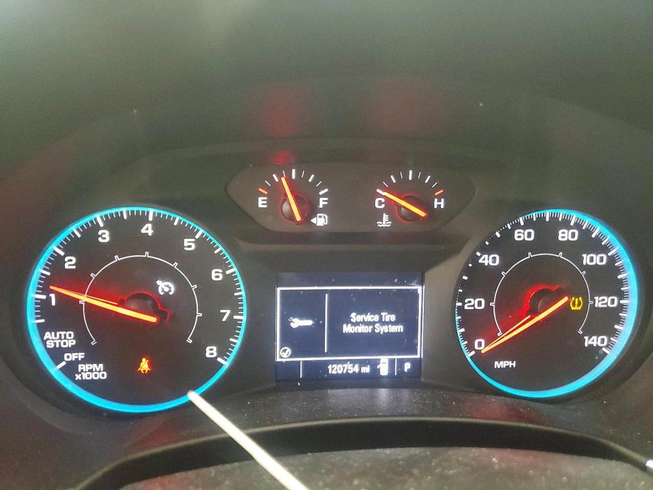 Chevrolet Equinox 1.5l Ls, снимка 9 - Автомобили и джипове - 56075802