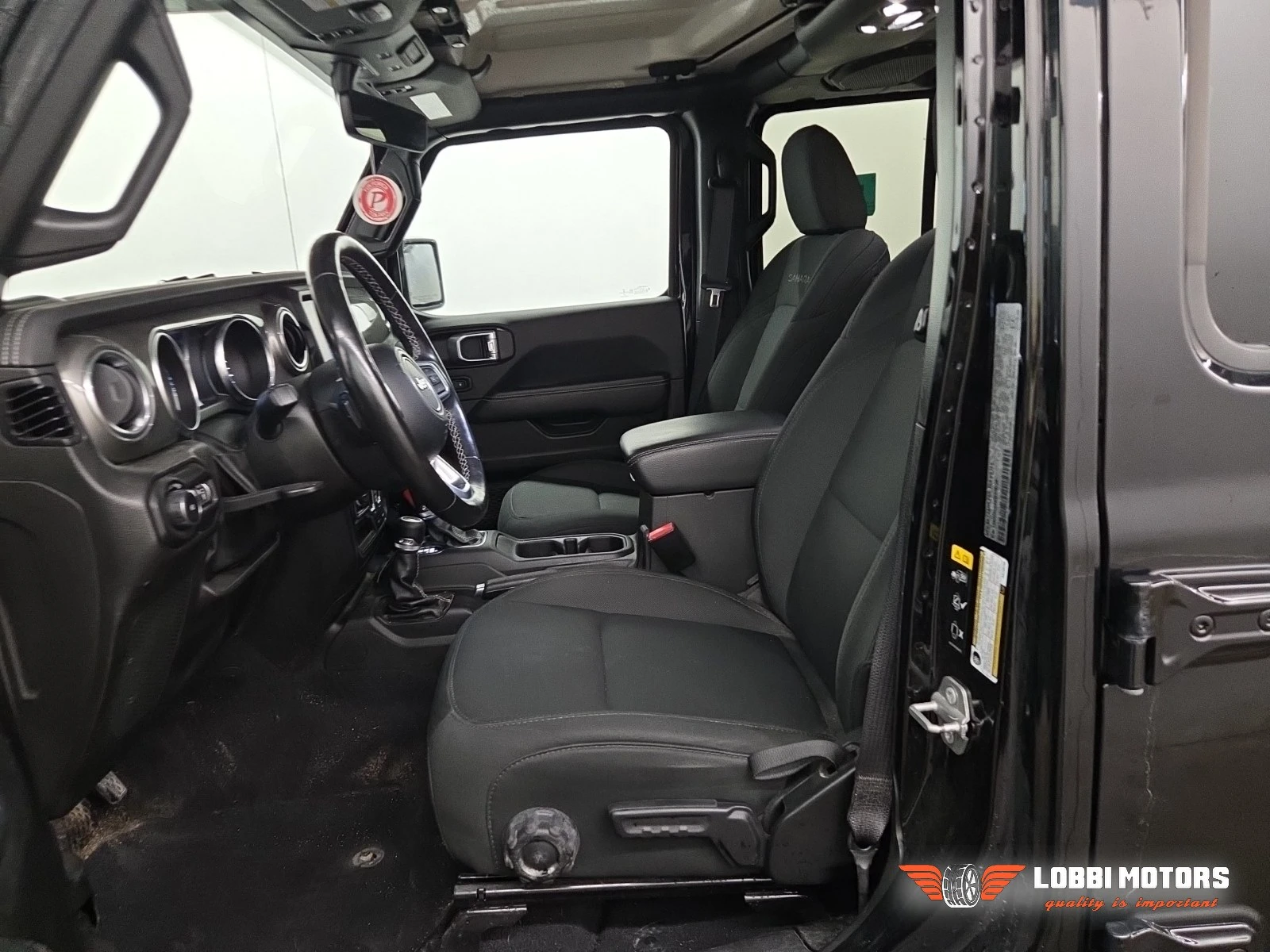 Jeep Wrangler, снимка 5 - Автомобили и джипове - 56102602