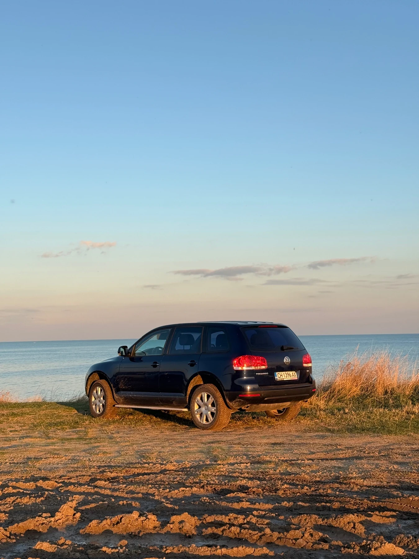 VW Touareg, снимка 7 - Автомобили и джипове - 56486292