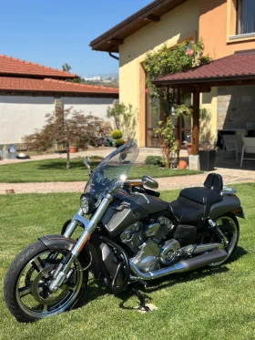     Harley-Davidson V-Rod
