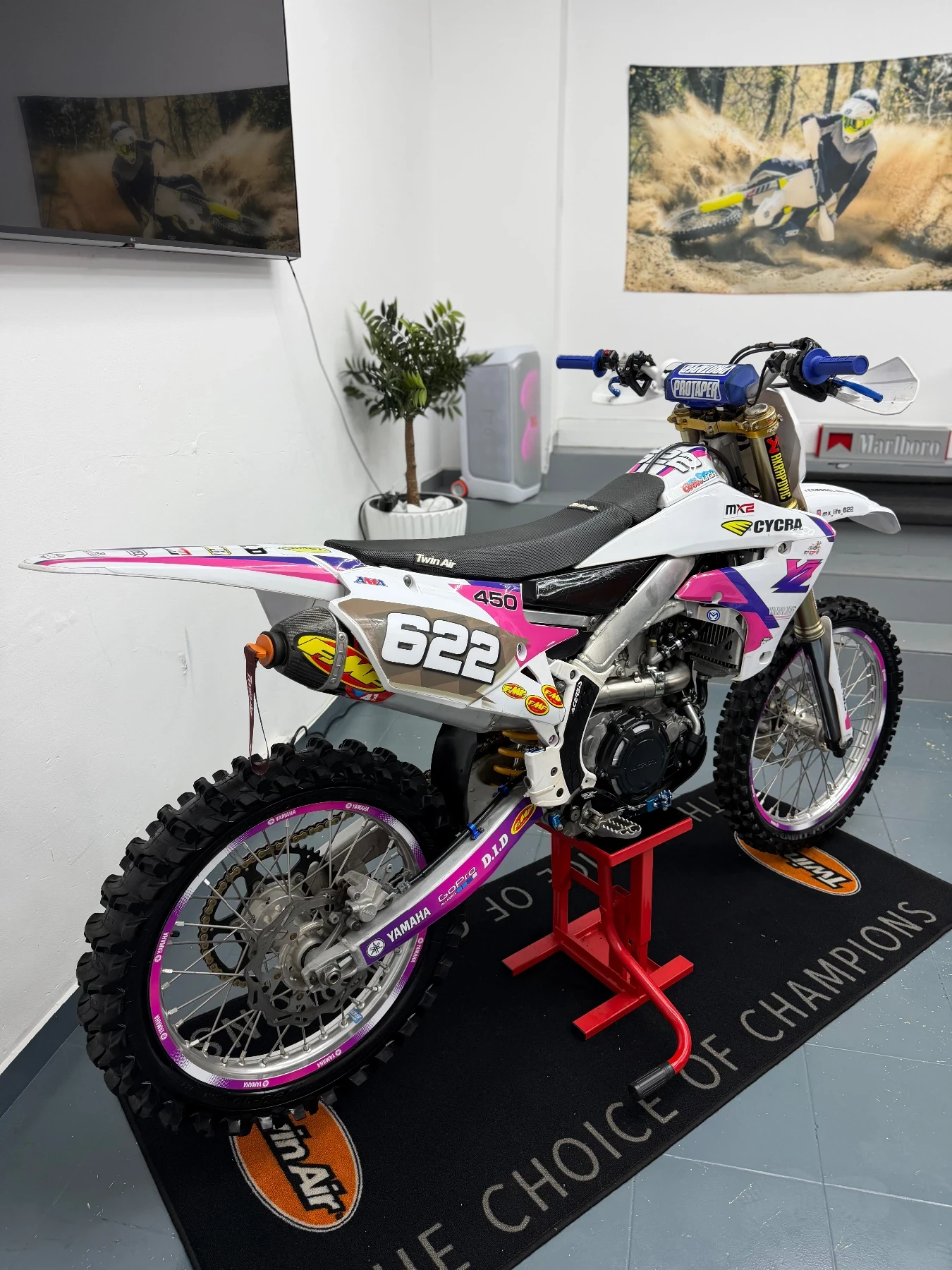 Yamaha Yzf 450 /Ohlins /X-trig /Fmf /Haan Wheel / Bluetooth