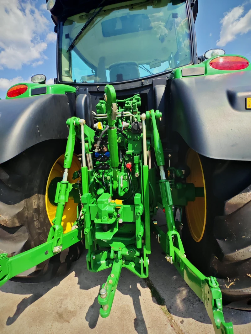 Трактор John Deere 6215R лизинг с първоначална вноска 20%, снимка 9 - Селскостопанска техника - 51315118