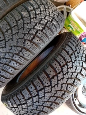 Гуми Зимни 225/70R16, снимка 3