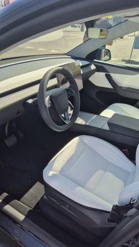 Tesla Y Juniper DUAL MOTOR , long range AWD, снимка 4