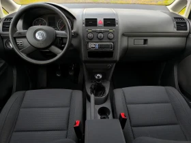 VW Touran -1.9TDI-105кс-6 скорости-КЛИМАТРОНИК-, снимка 13