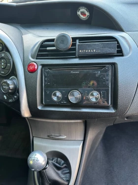 Honda Civic Executive , снимка 13