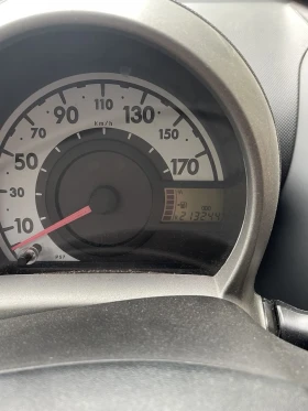 Toyota Aygo 1.0 VVT-i, снимка 6