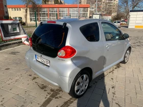 Toyota Aygo 1.0 бензин, снимка 9