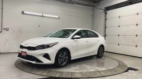����� �� �������� �� Kia Forte EX* �������* CARPLAY