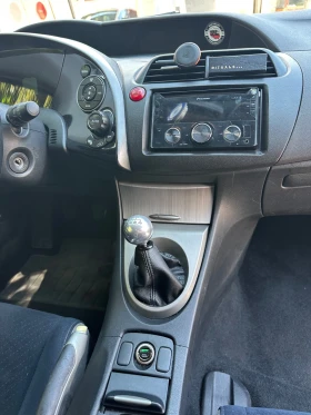 Honda Civic Executive  - 4790 € / 9368.43 лв. - 68653701 12