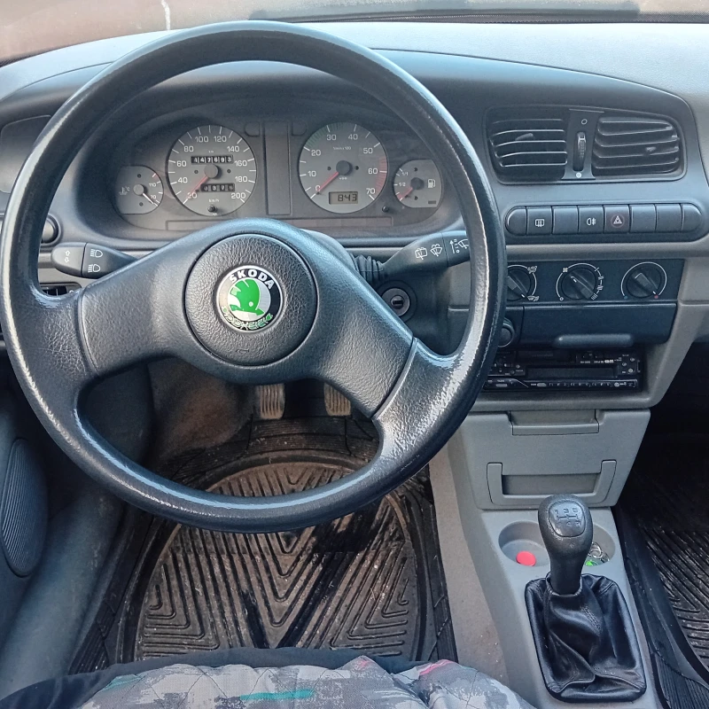 Skoda Felicia ВЕРИГА! ДОГОВАРЯНЕ! ! !, снимка 7 - Автомобили и джипове - 48257500