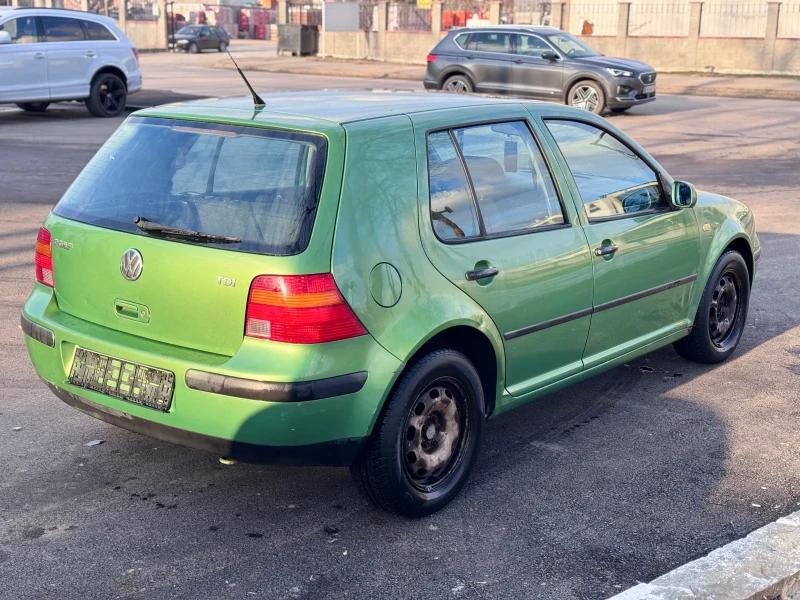 VW Golf 1.9 TDI 110 , снимка 9 - Автомобили и джипове - 48913205