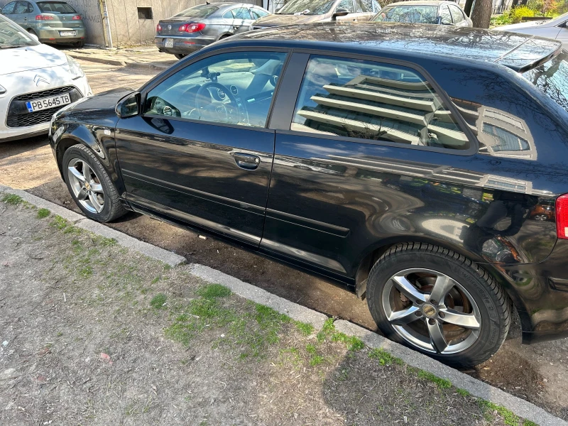 Audi A3 1.6 Sportback, снимка 4 - Автомобили и джипове - 49038398