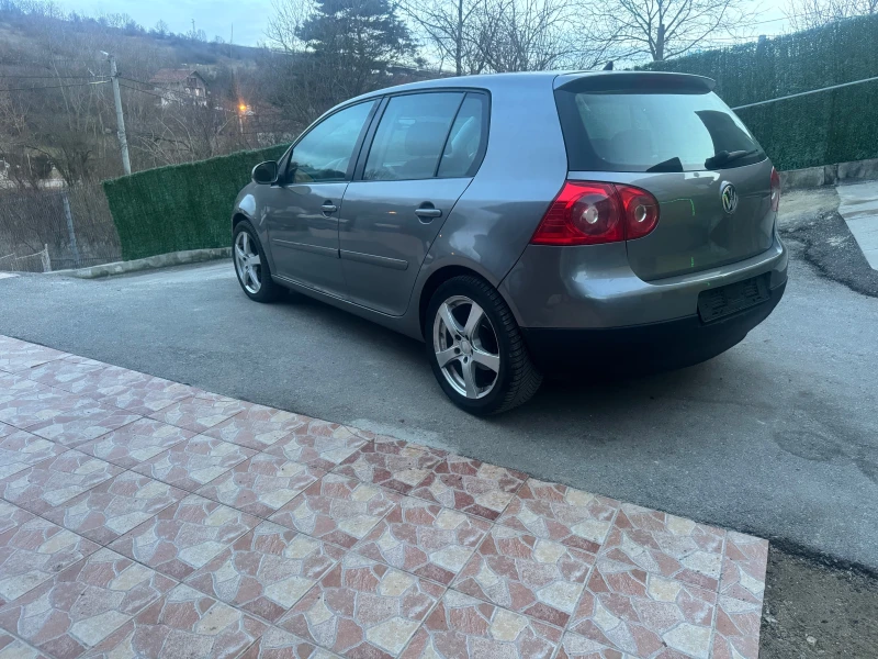 VW Golf 1.9tdi, снимка 6 - Автомобили и джипове - 49227579