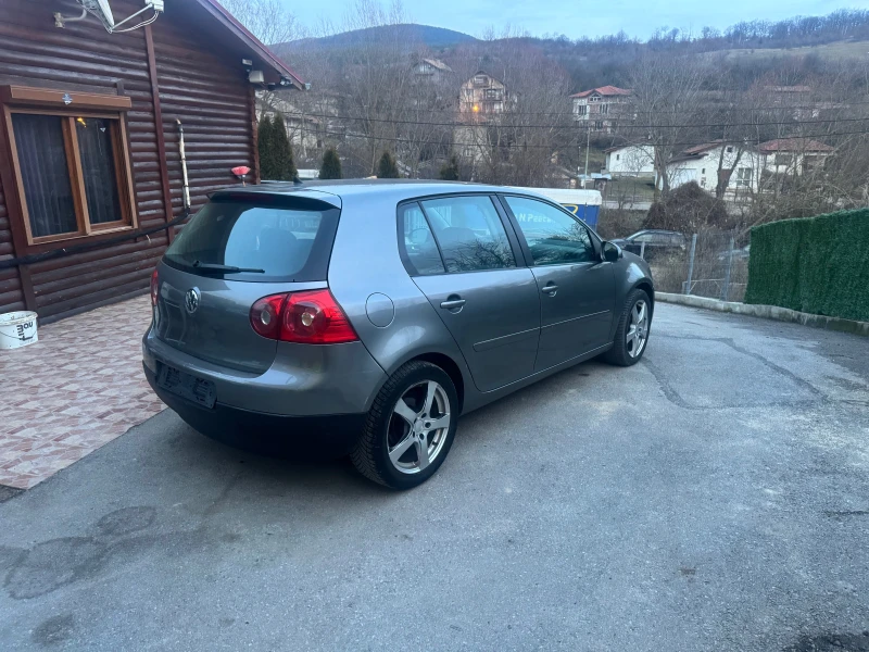 VW Golf 1.9tdi, снимка 3 - Автомобили и джипове - 49227579