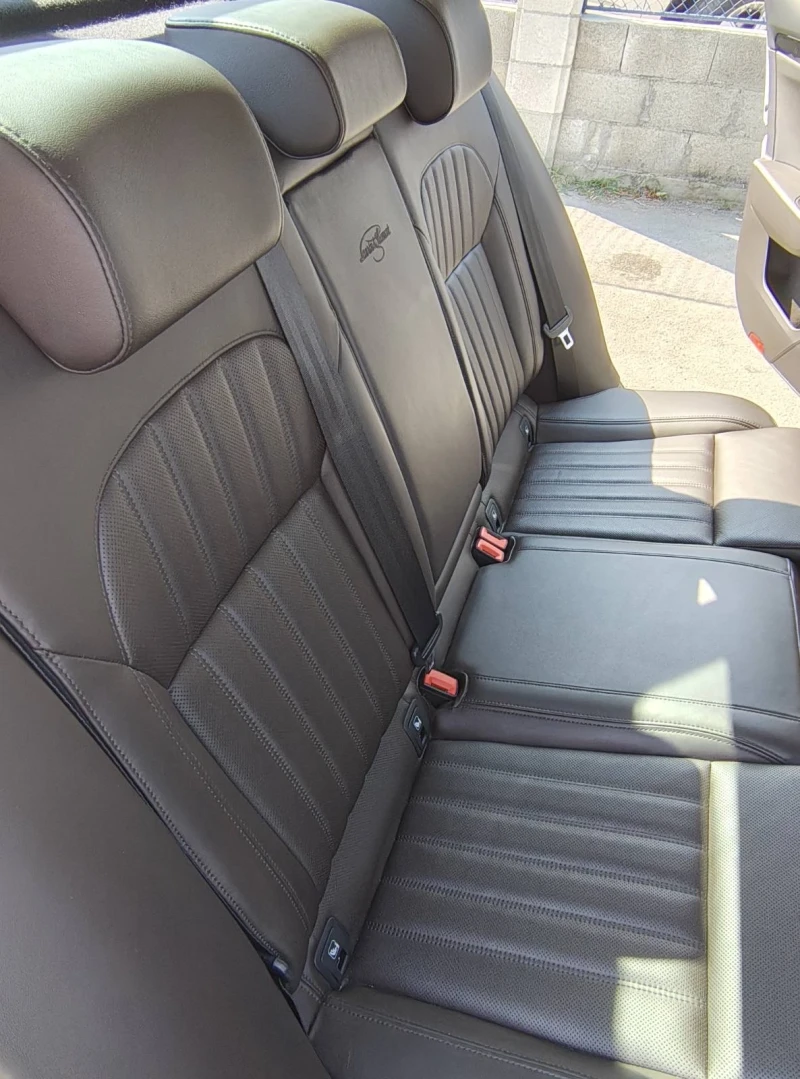 Skoda Superb 2.0 TDI LAURIN& KLEMENT 4x4 DSG AUTOMAT, снимка 16 - Автомобили и джипове - 50022909