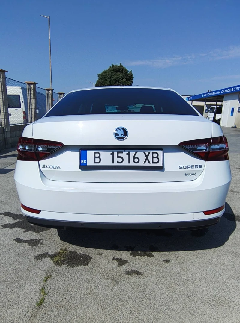 Skoda Superb 2.0 TDI LAURIN& KLEMENT 4x4 DSG AUTOMAT, снимка 6 - Автомобили и джипове - 50022909