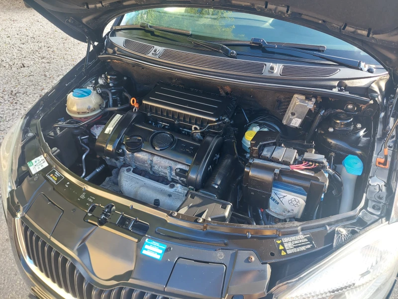 Skoda Roomster 1, 4i--4 цилиндъра-ТОП , снимка 15 - Автомобили и джипове - 52001224