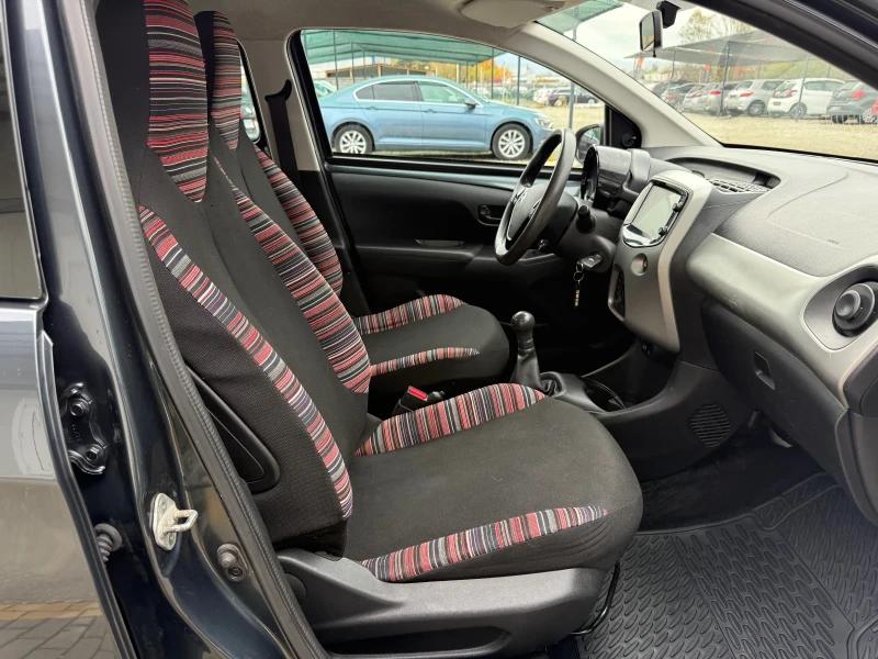 Citroen C1 1.2i/80hp/NAVI/140000km/, снимка 10 - Автомобили и джипове - 52301954