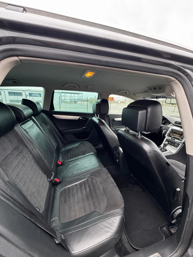 VW Passat B7 Highline 2.0TDI DSG, снимка 10 - Автомобили и джипове - 53233965