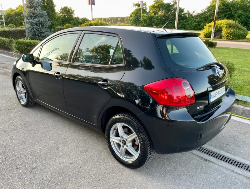 Toyota Auris 1.6 VVTi Ръчка Подгрев на седалките, снимка 6 - Автомобили и джипове - 53483126