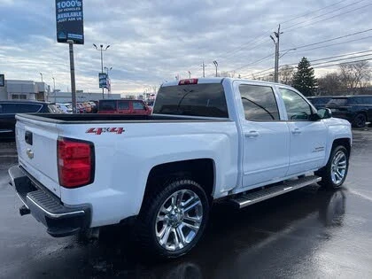 Chevrolet Silverado 1500 LT Crew Cab 4WD* АвтоКредит* (Цена до БГ) , снимка 5 - Автомобили и джипове - 53398246