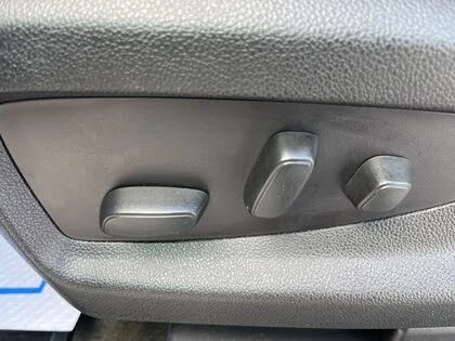 Chevrolet Silverado 1500 LT Crew Cab 4WD* АвтоКредит* (Цена до БГ) , снимка 8 - Автомобили и джипове - 53398246