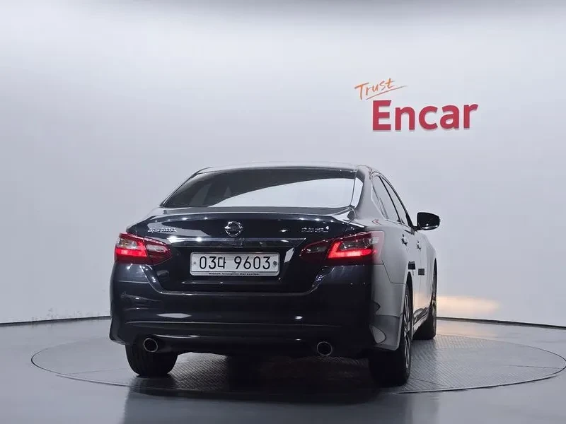Nissan Altima 2.5 Smart L33, снимка 4 - Автомобили и джипове - 56304365