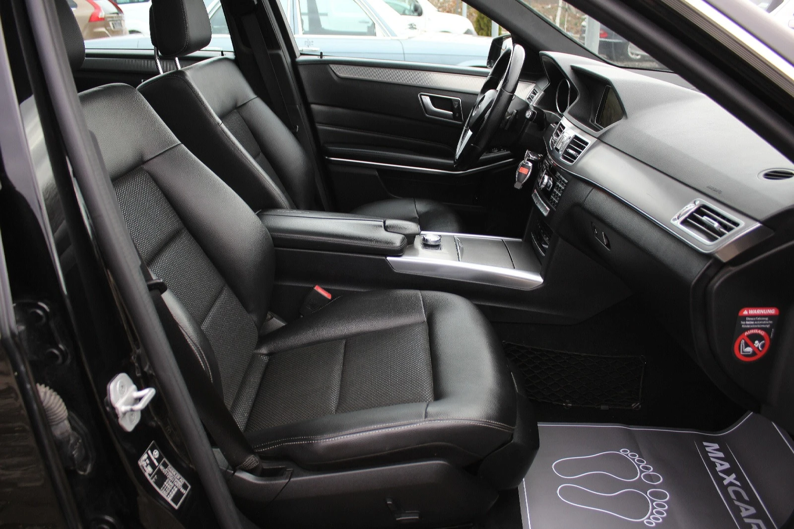 Mercedes-Benz E 220 CDI BLUETEC/7G-TRONIC/EURO 6B/СОБСТВЕН ЛИЗИНГ | Mobile.bg — изображение 12