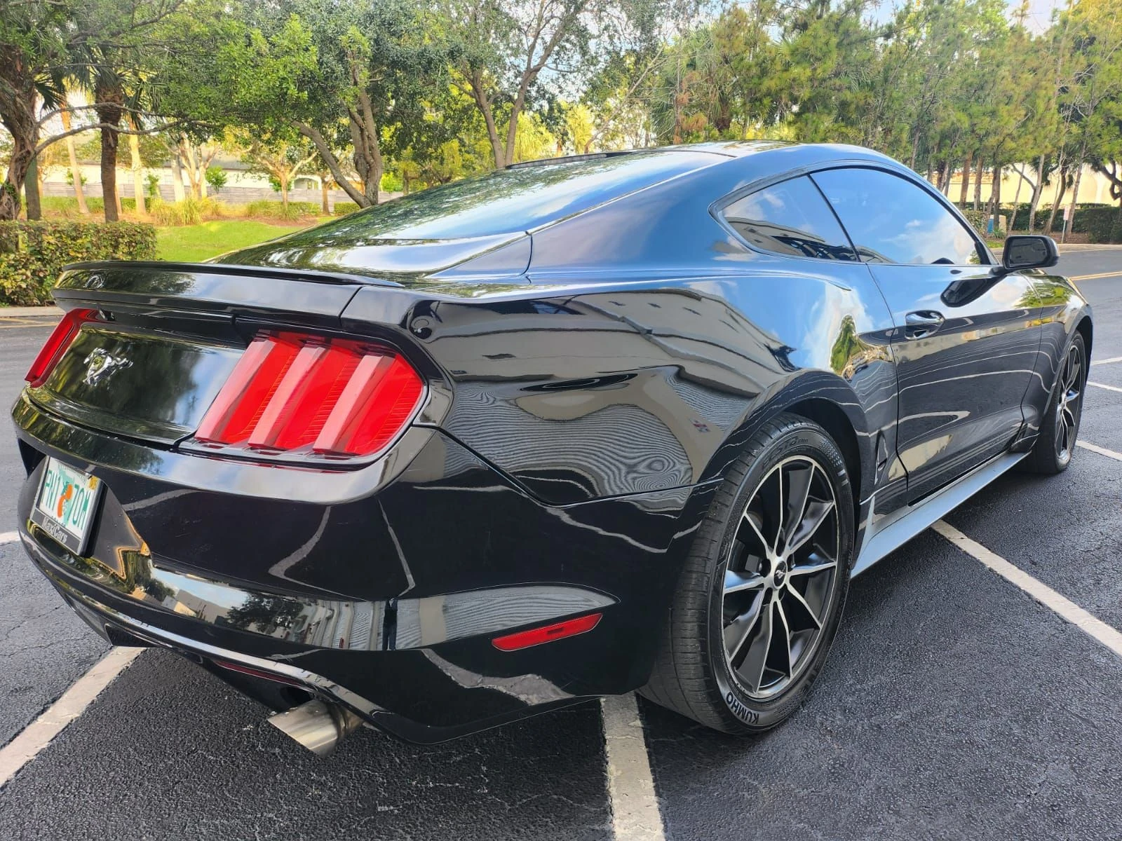 Ford Mustang EcoBoost Coupe - изображение 6