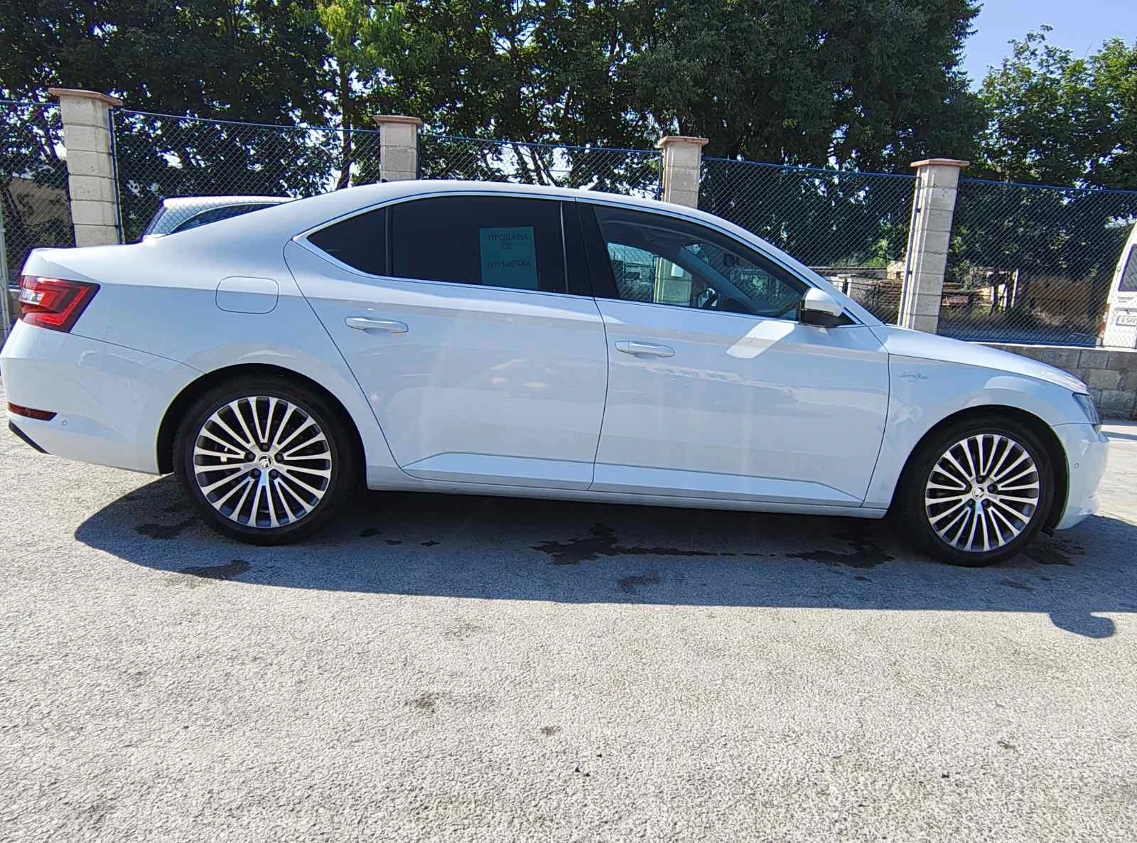 Skoda Superb 2.0 TDI LAURIN& KLEMENT 4x4 DSG AUTOMAT - изображение 4