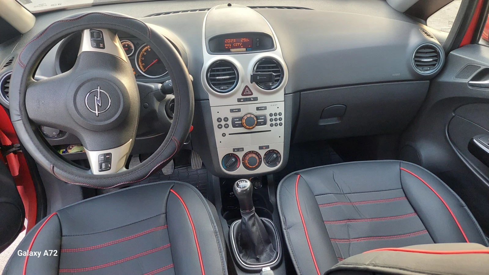 Opel Corsa  - изображение 4