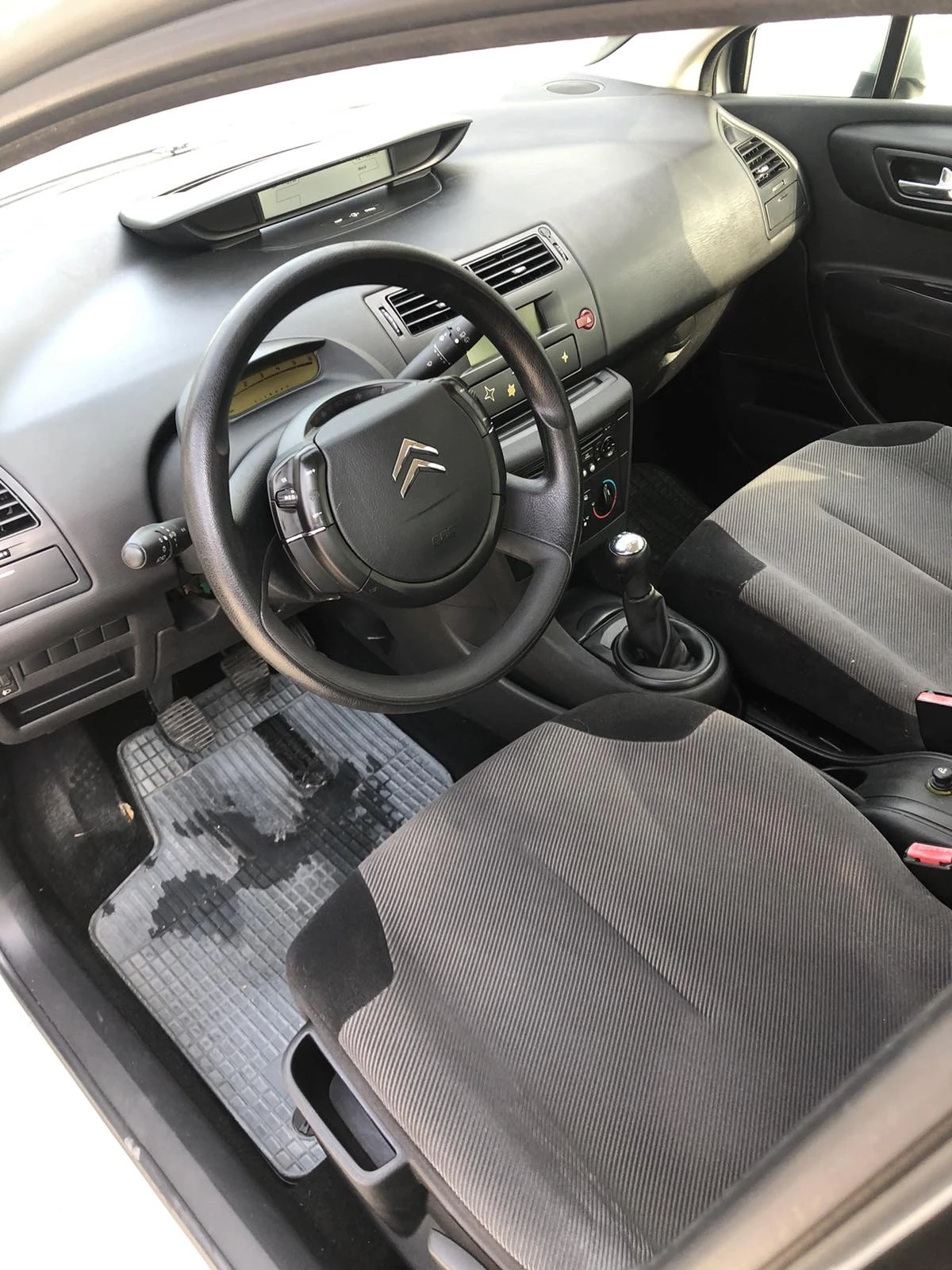 Citroen C4 1.6 hdi - изображение 8