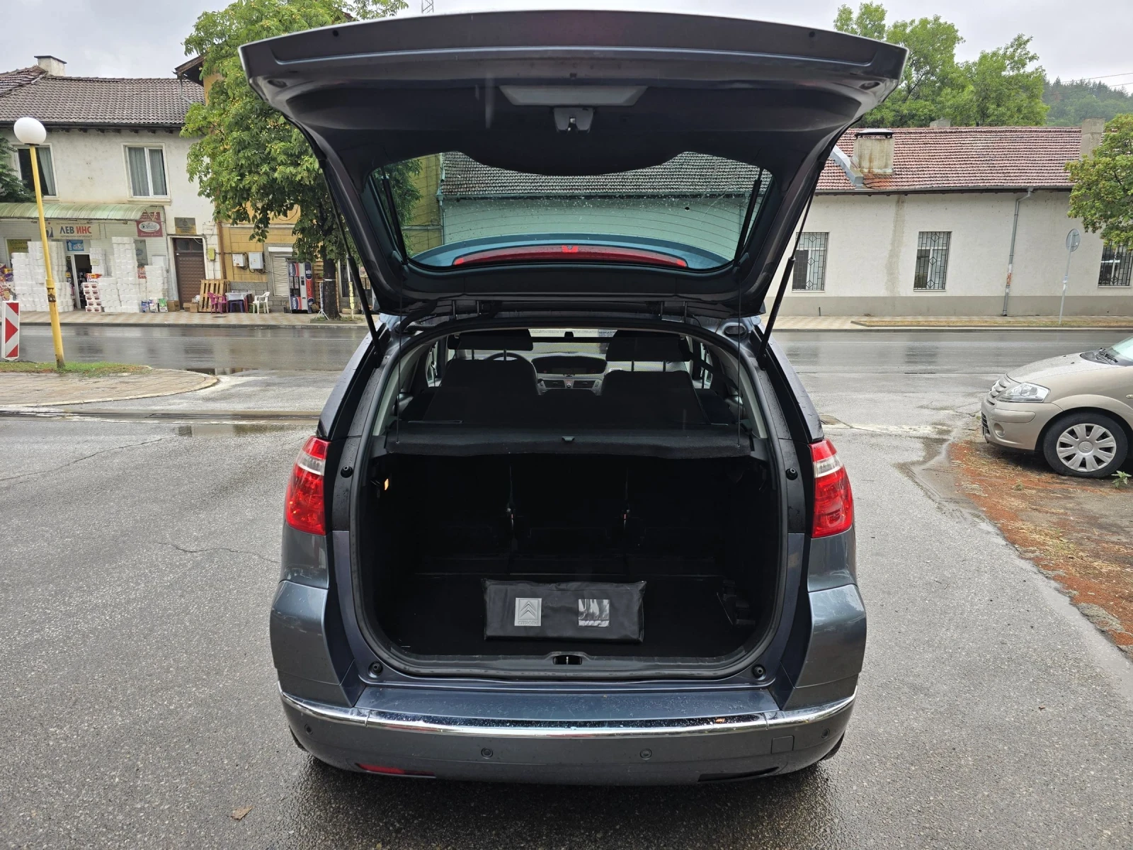 Citroen C4 Picasso 1.6 HDI EXCLUSIVE АВТОМАТ - изображение 6