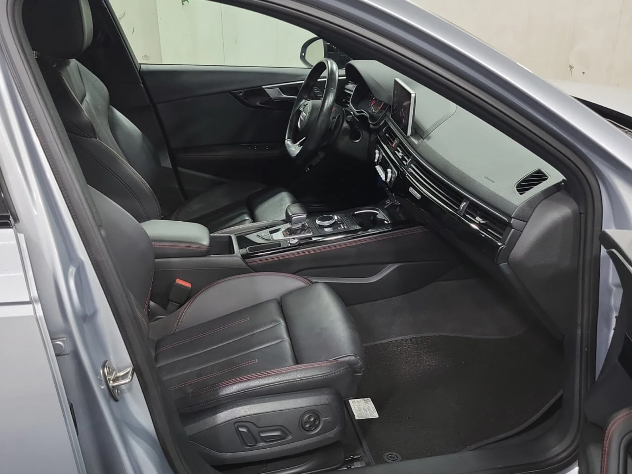 Audi A4 *  *    * CARFAX *  | Mobile.bg   14