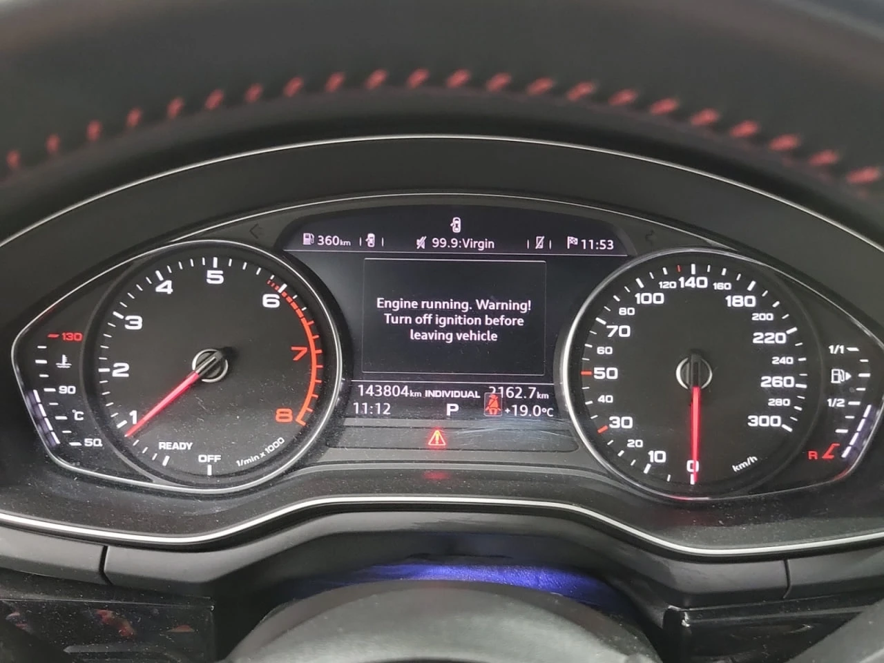 Audi A4 * АВТО КРЕДИТ* ЦЕНА ДО БГ * CARFAX *  - изображение 10
