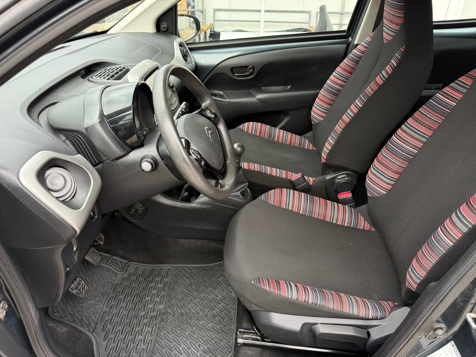 Citroen C1 1.2i/80hp/NAVI/140000km/ - изображение 8